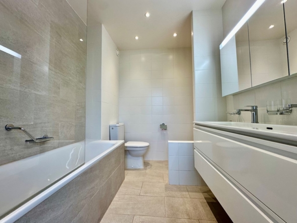 3dc1df7e3de70e31cdf8b6cd9355ad8d